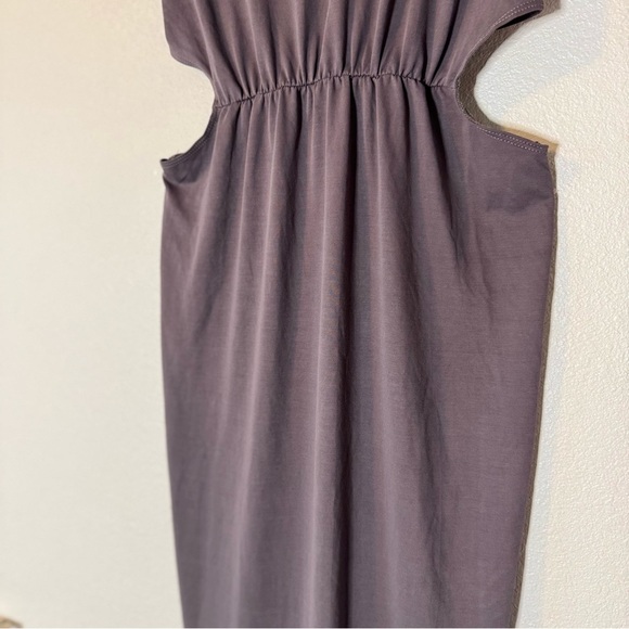New Heartloom Side Cut Out Short Sleeve, Back Knot, Midi Dress in Galaxy XS - Picture 3 of 16